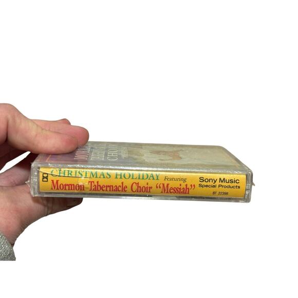 Christmas Holiday Featuring Mormon Tabernacle Choir "Messiah (Music Cassette) - Picture 3 of 4